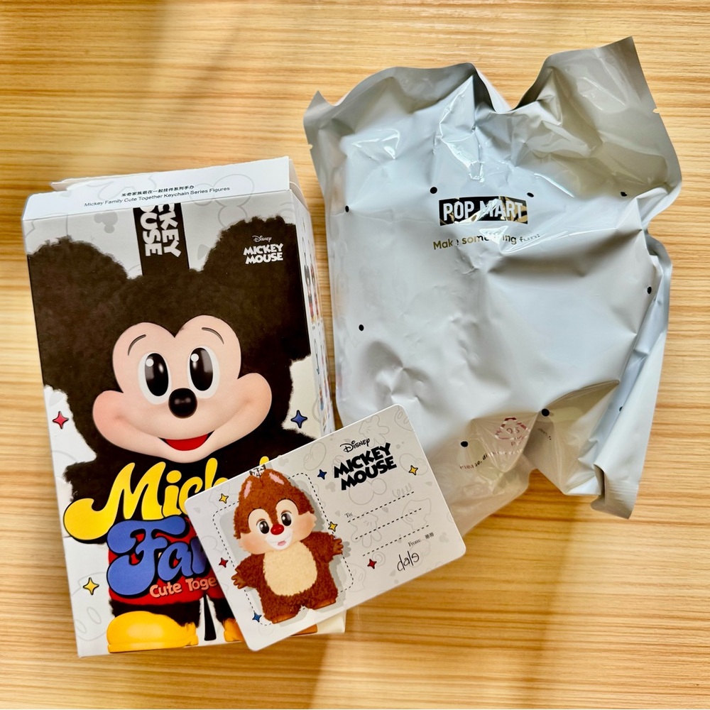 PopMart Mickey Family - Dale